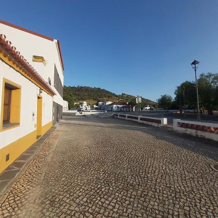 Casa Da Avo Velhinha Villa Telheiro ภายนอก รูปภาพ