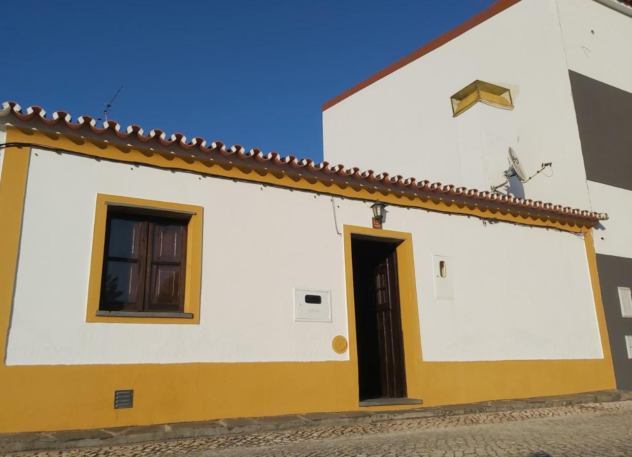 Casa Da Avo Velhinha Villa Telheiro ภายนอก รูปภาพ